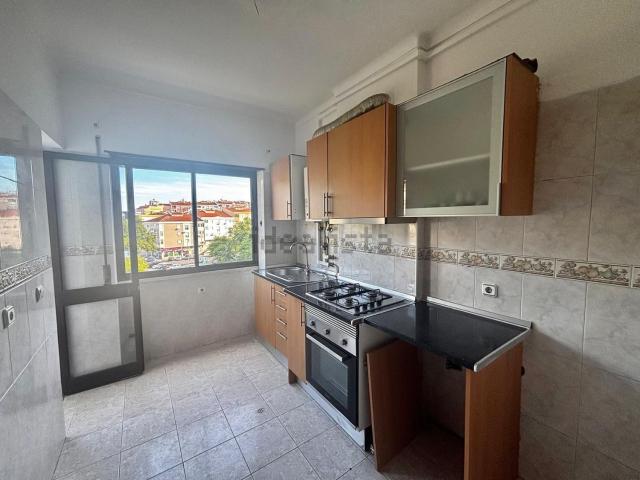 Apartamento venda em Paivas, Seixal