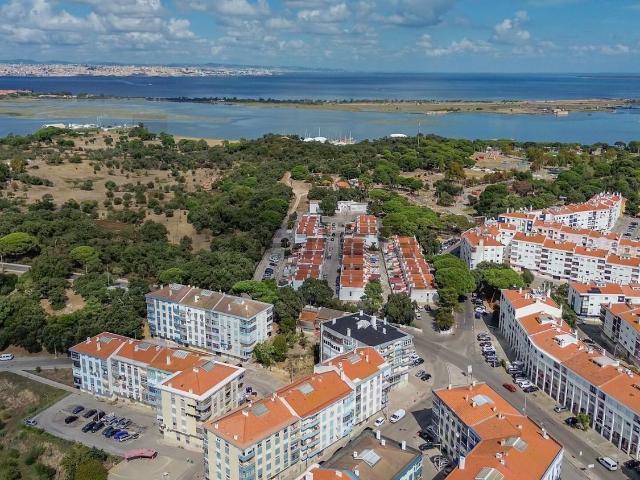 Apartamento venda em Quinta do Paço, Seixal