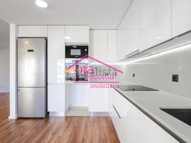 Apartamento venda em Bairro dos Corticeiros, Seixal