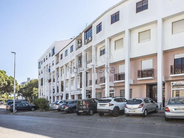 Apartamento alugar em Seixal, Amora