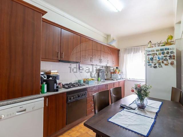 Apartamento venda em Quinta dos Lirios, Seixal