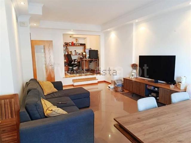 Apartamento venda em Cruz de Pau, Seixal