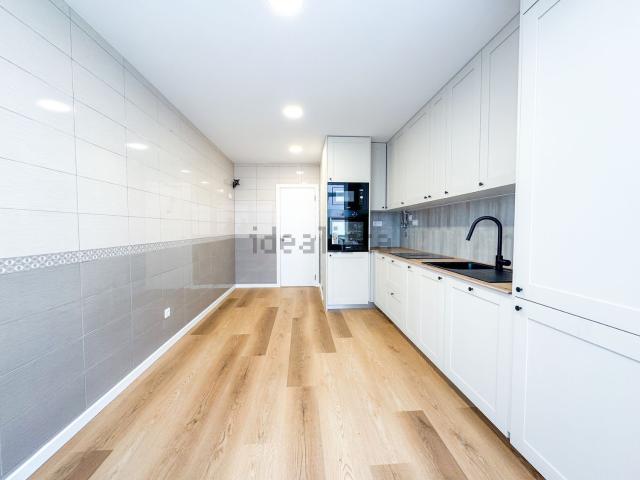 Apartamento venda em Cruz de Pau, Seixal