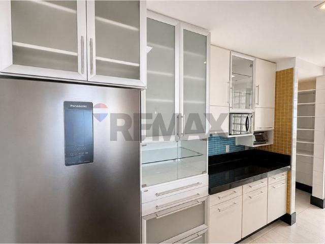 Apartamento aluguel em Região Geográfica Imediata de Vitória, Região Metropolitana da Grande Vitória