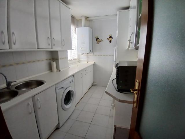 Apartamento en alquiler en Badajoz, Valdepasillas