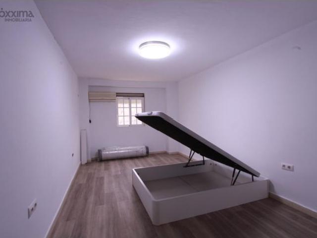 Piso en alquiler en Distrito Macarena, Sevilla
