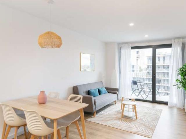 Apartamento en alquiler en Badalona, la Mora