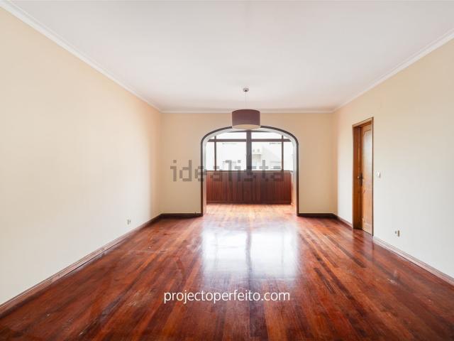Apartamento venda em Anta, Aveiro