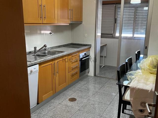 Apartamento alugar em Anta, Aveiro