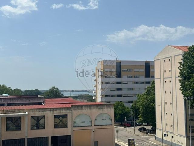 Apartamento venda em Glória, Aveiro