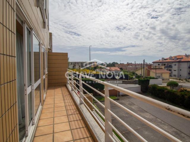 Apartamento alugar em Arcozelo, Porto