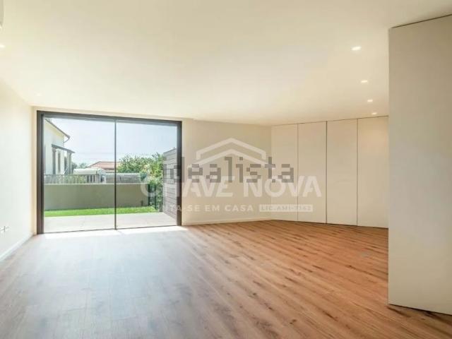 Apartamento venda em Vila Nova De Gaia, Porto