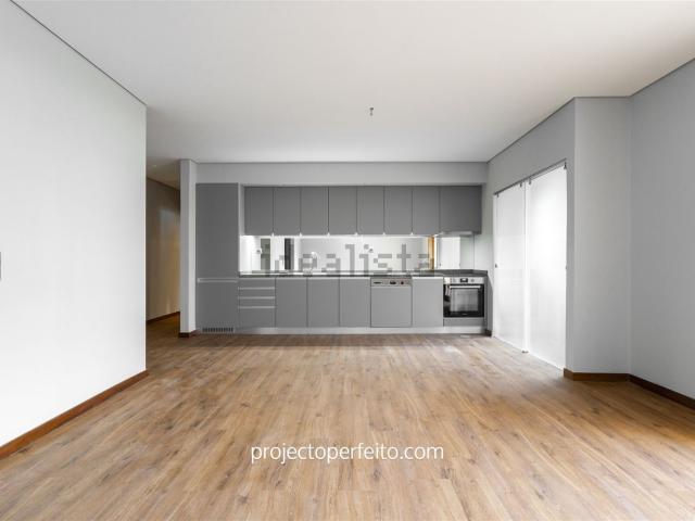 Apartamento alugar em Vila Nova De Gaia, Porto