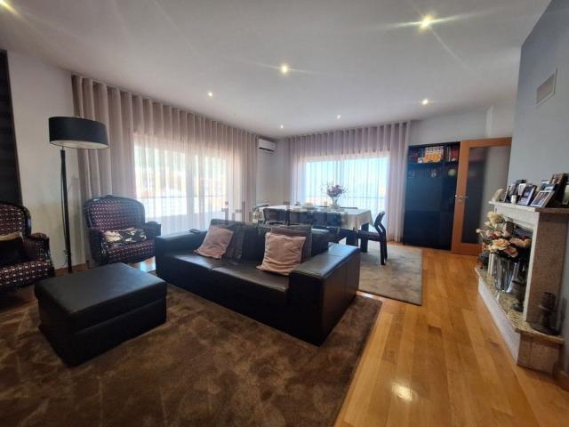 Duplex venda em Areosa, Areosa