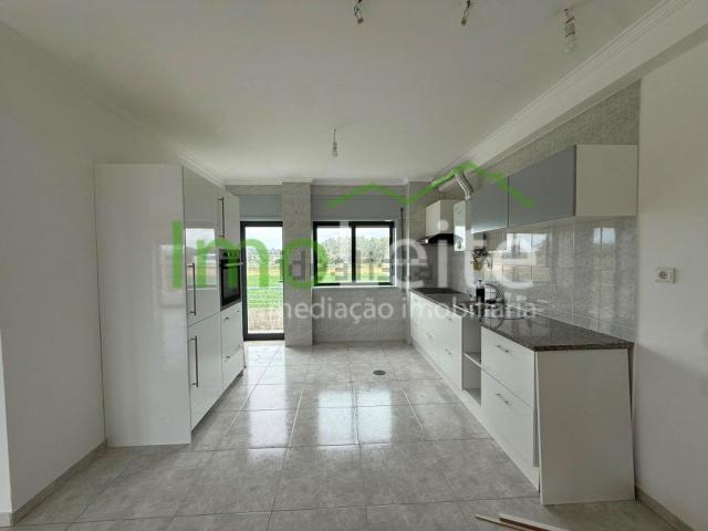 Apartamento alugar em A Ver-o-mar, Porto