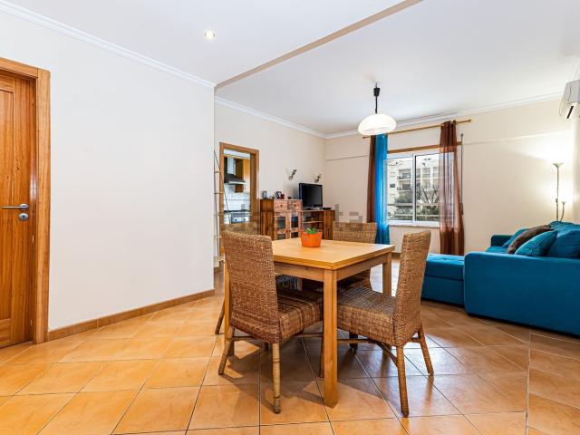 Apartamento venda em Armação De Pêra, Faro