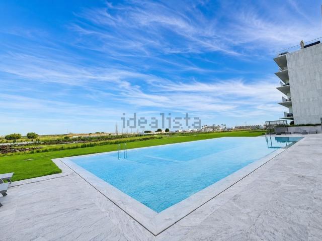 Apartamento alugar em Armação De Pêra, Faro