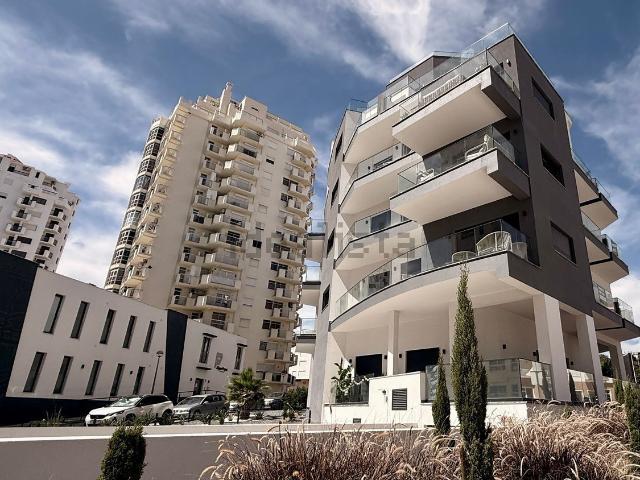 Apartamento venda em Armação de Pêra, Faro