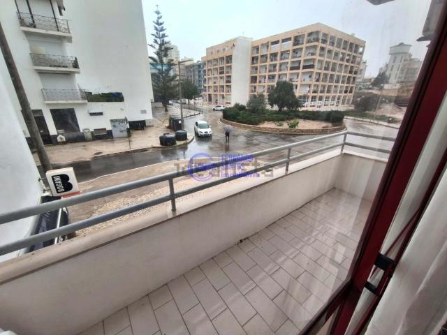 Apartamento venda em Armação De Pêra, Faro