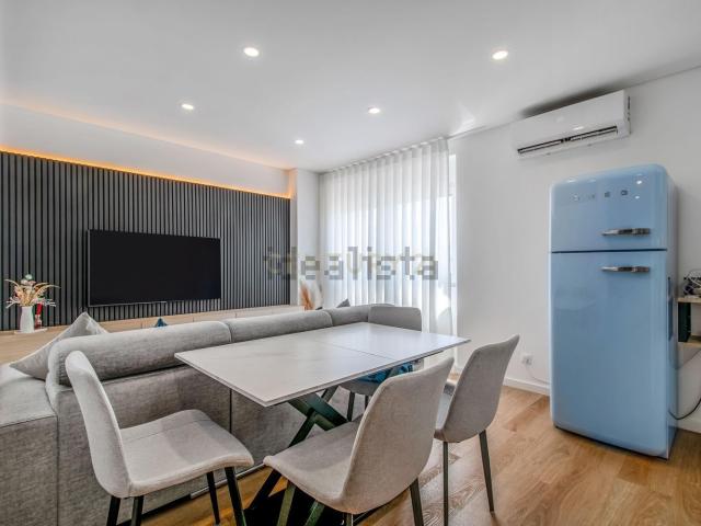 Apartamento venda em Armação De Pêra, Faro