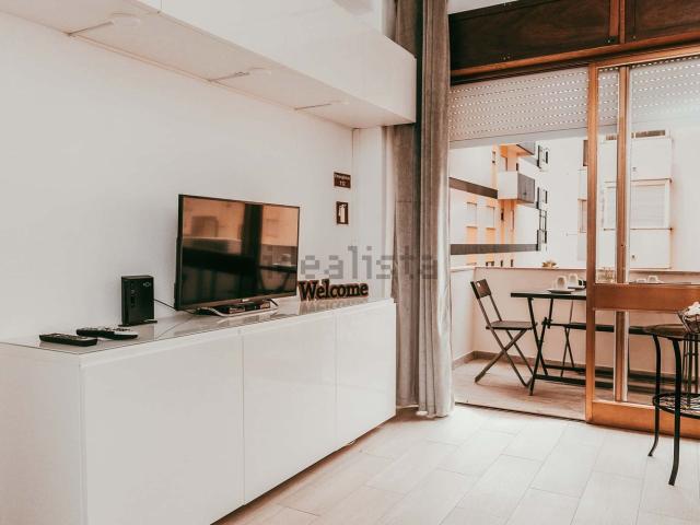 Apartamento alugar em Armação De Pêra, Faro