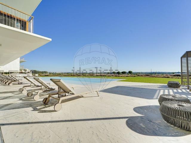 Apartamento venda em Armação De Pêra, Faro