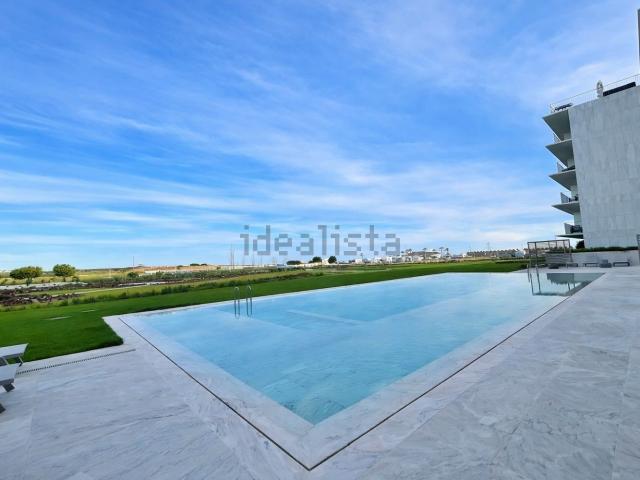 Apartamento alugar em Armação De Pêra, Faro