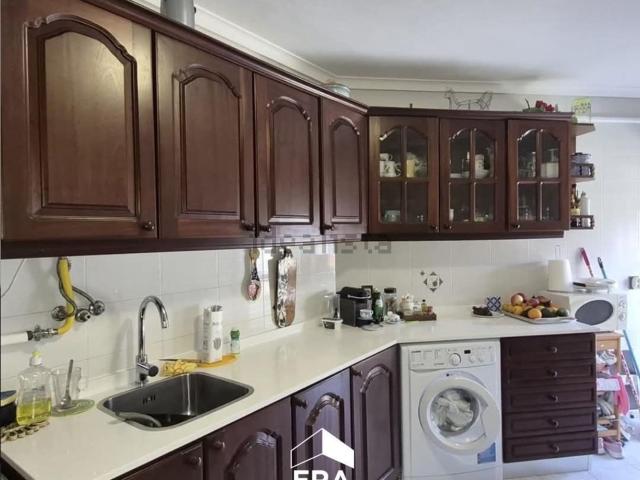Apartamento venda em Arouca, Burgo