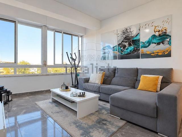 Apartamento venda em Torre da Marinha, Seixal