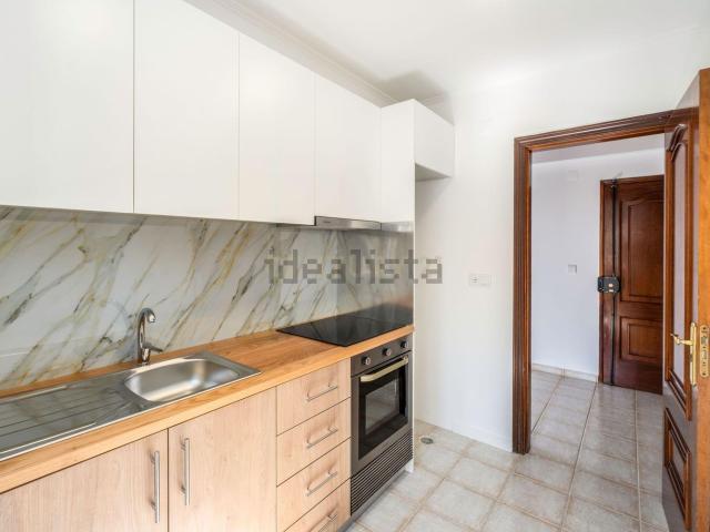Apartamento alugar em Torre da Marinha, Seixal