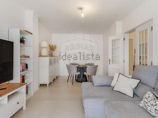 Apartamento venda em Torre da Marinha, Seixal