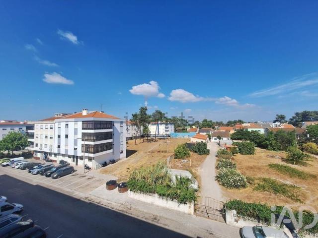 Apartamento venda em Arrentela, Seixal