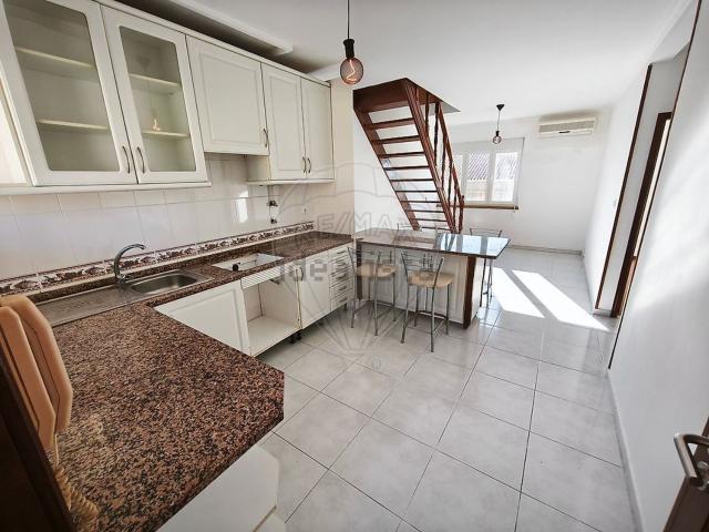 Apartamento venda em Seixal, Setúbal