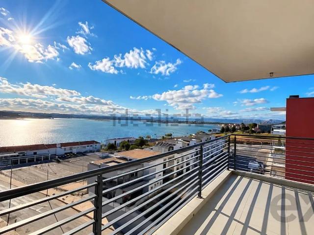 Apartamento venda em Quinta do Outeiro, Seixal