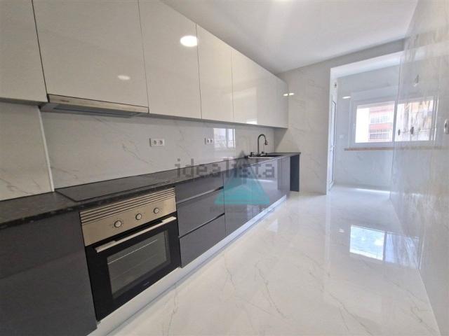 Apartamento venda em Seixal, Setúbal
