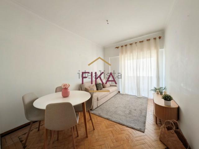Apartamento venda em Seixal, Setúbal