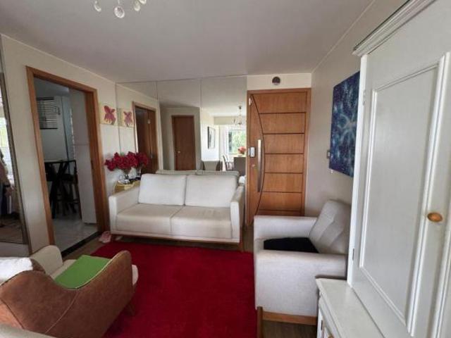 Apartamento venda em Região Geográfica Imediata do Distrito Federal, Região Integrada de Desenvolvimento do Distrito Federal e Entorno