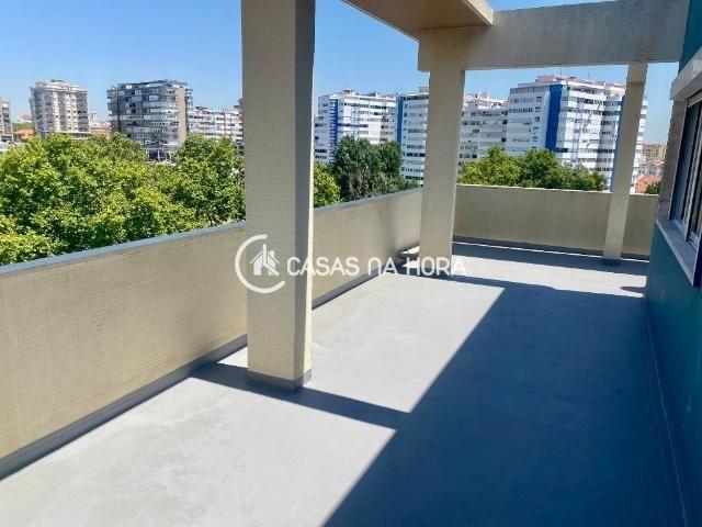 Apartamento alugar em Torcatas, Almada