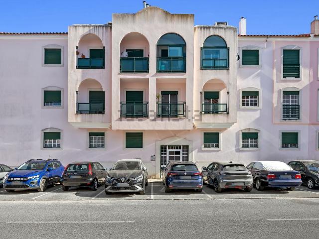 Apartamento venda em Carodes, Montijo