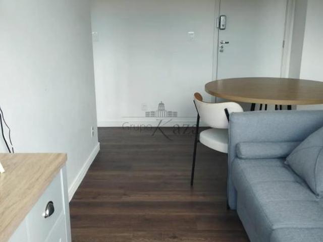 Apartamento venda em Região Imediata de São José dos Campos, Região Metropolitana do Vale do Paraíba e Litoral Norte