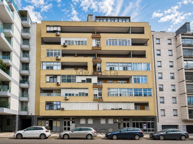 Apartamento venda em Avenidas Novas, Lisboa