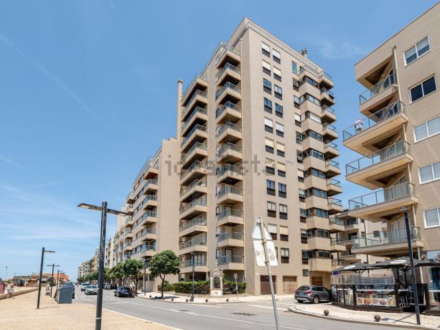 Apartamento venda em A Ver-o-mar, Porto