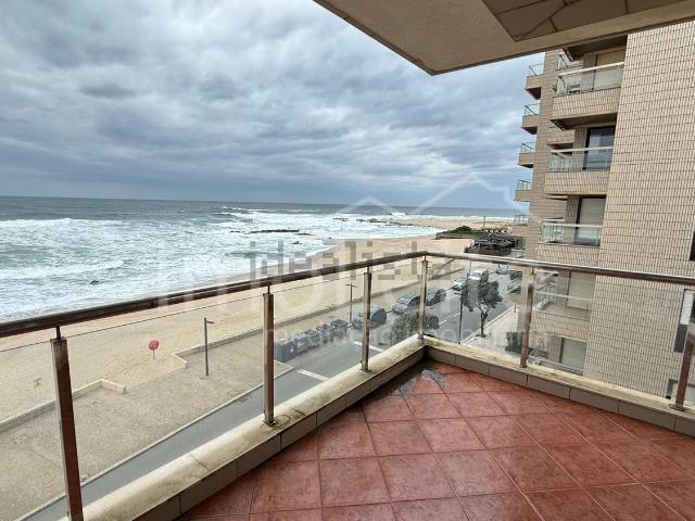 Apartamento alugar em A Ver-o-mar, Porto