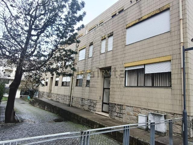 Apartamento venda em Santo Tirso, Porto