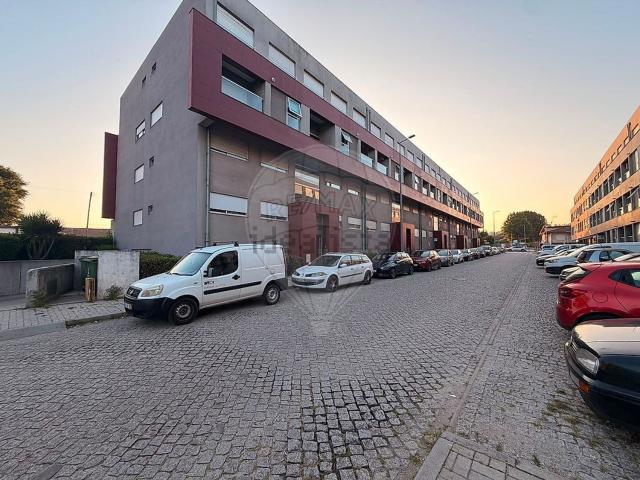 Apartamento venda em Santo Tirso, Porto