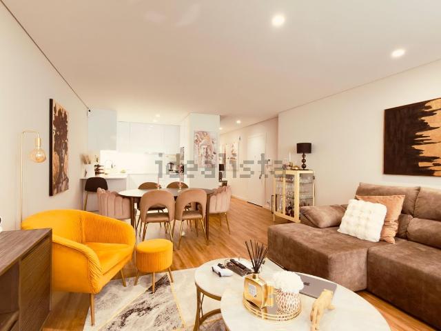 Apartamento venda em Vila Nova De Gaia, Porto