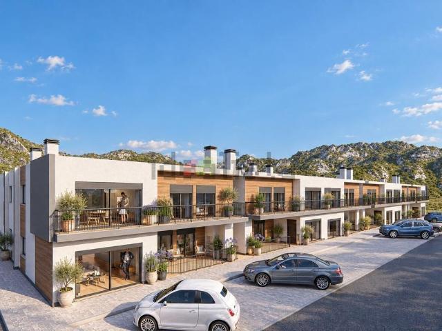 Apartamento venda em Azeitão (São Lourenço e São Simão), Setúbal
