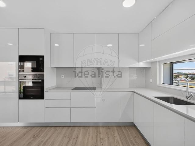 Apartamento alugar em Galeotas, Setúbal