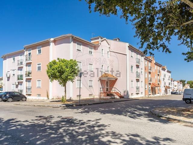 Apartamento venda em Azeitão (São Lourenço e São Simão), Setúbal