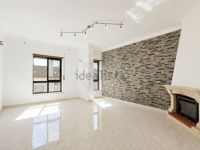 Apartamento venda em Moita, Baixa Da Banheira